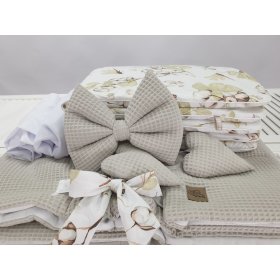 Bílá proutěná postýlka s výbavou pro miminko - Květy bavlny, Ourbaby®